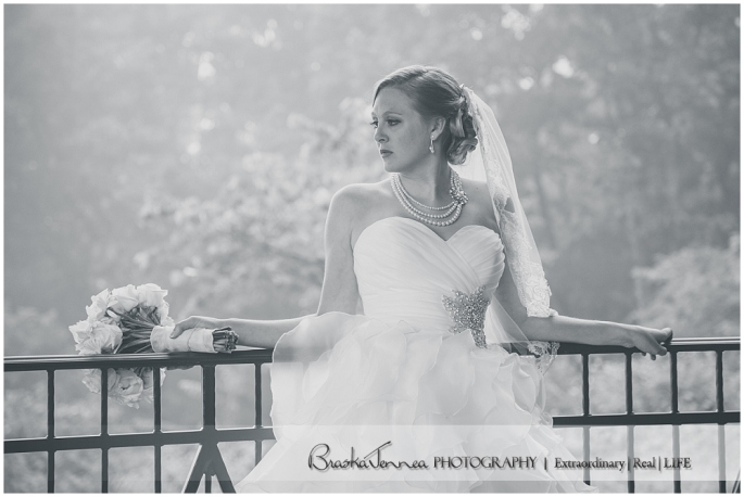 Burritt on the Mountain Wedding - Graves - Huntsville Wedding Photographer_0038.jpg